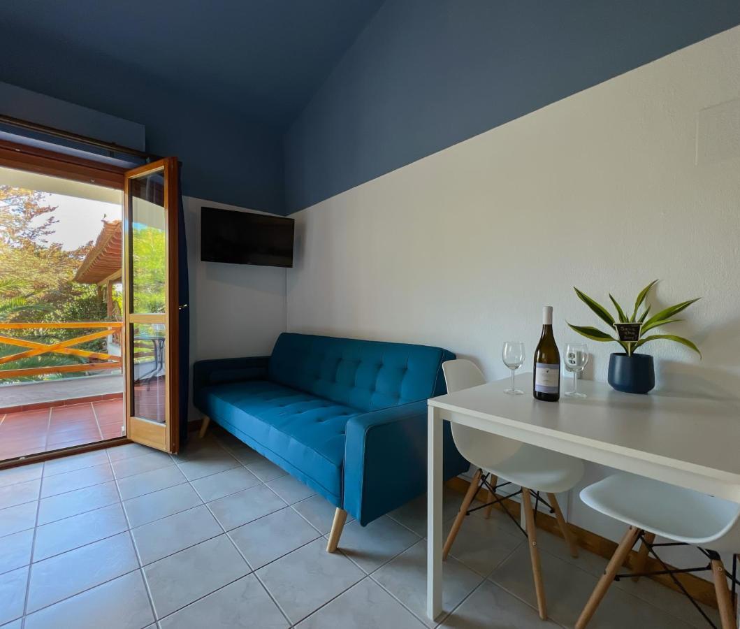 Joseph Village Apartament Fourka